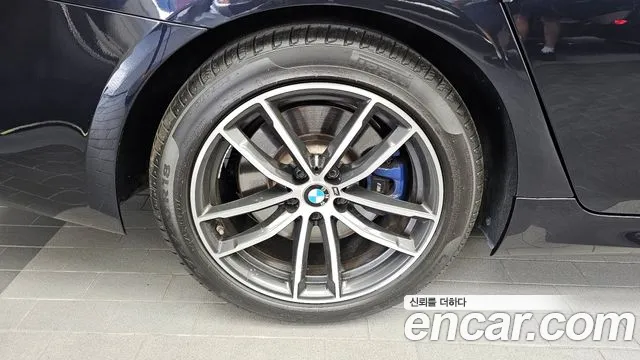 BMW 5 Series G30 — Фото автомобиля 5