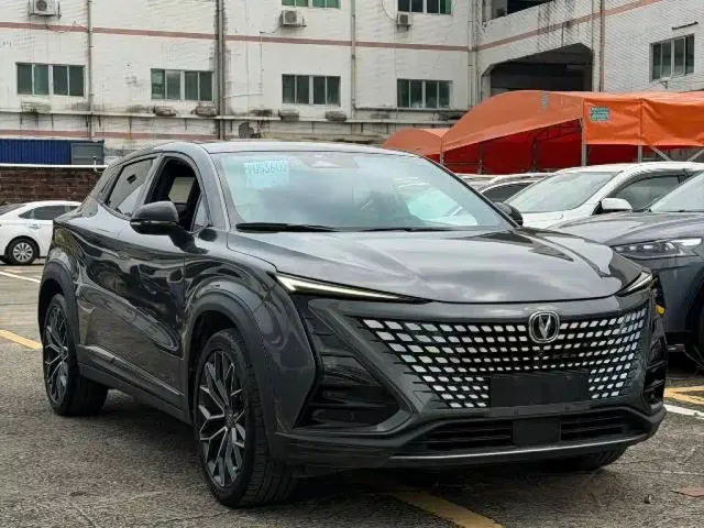 Changan UNI-T — Фото автомобиля 2