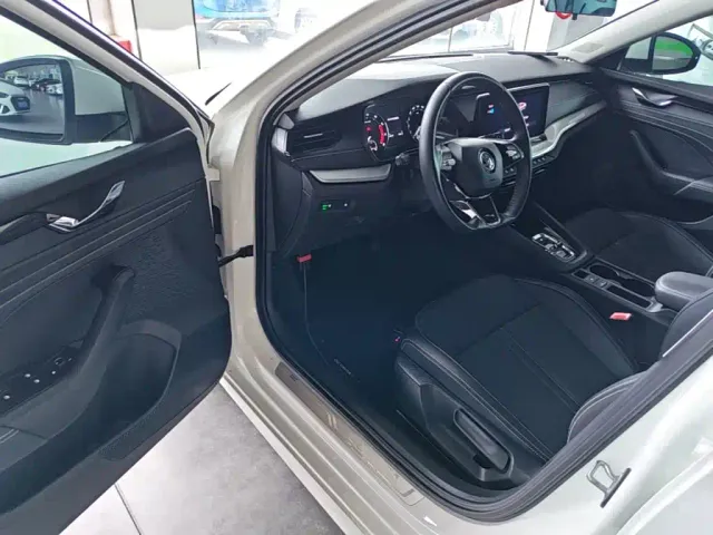 Skoda Octavia — Фото автомобиля 15