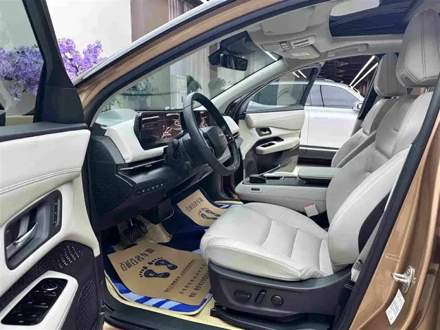 Nissan Ariya — Фото автомобиля 9
