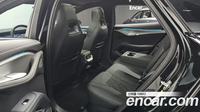 BYD Sealion 7 — Фото автомобиля 12