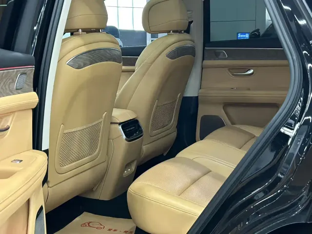 Aito M5 — Фото автомобиля 6