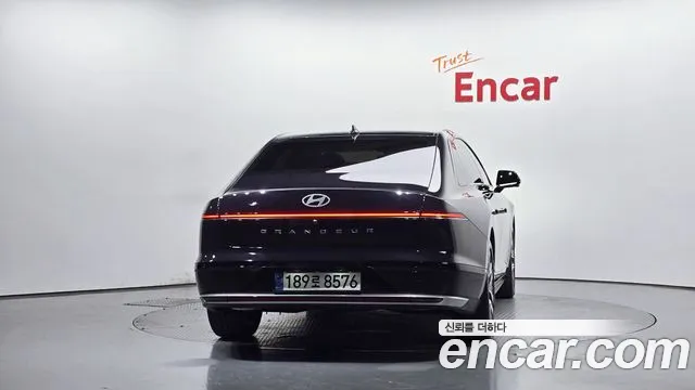 Hyundai Grandeur GN7 — Фото автомобиля 4
