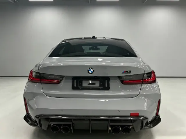 BMW M3 — Фото автомобиля 4