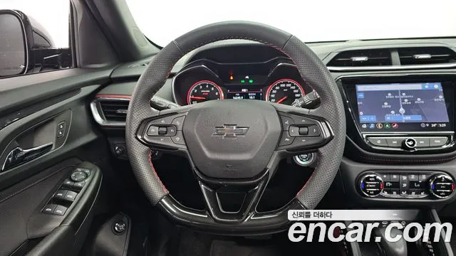 ChevroletGMDaewoo Trailblazer Trailblazer 1.3 турбо 4WD — Фото автомобиля 12