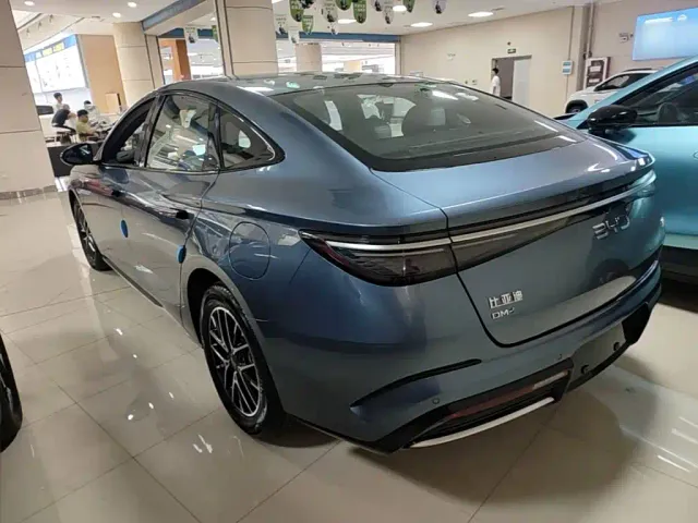 BYD Seal — Фото автомобиля 4