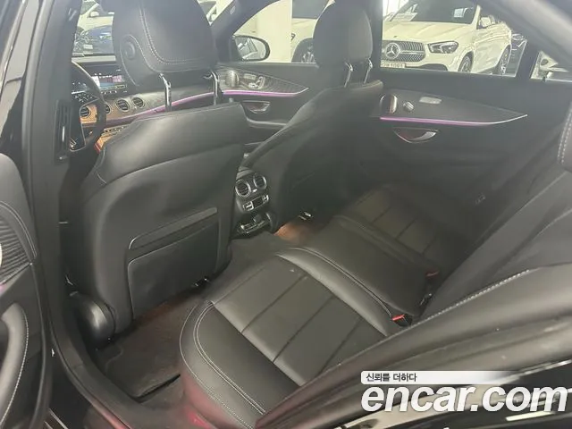 Mercedes-Benz E-Class E-класс W213 E350 4MATIC Exclusive — Фото автомобиля 10