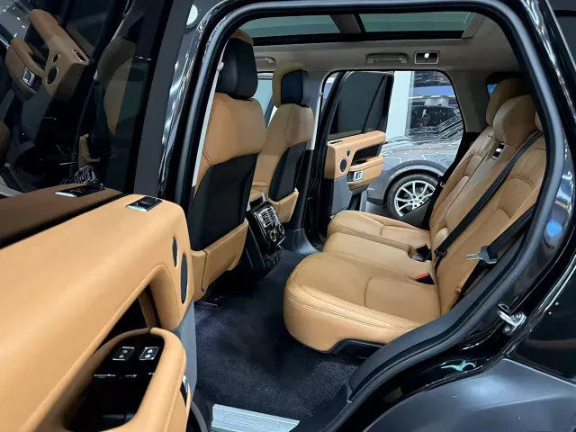 Land Rover Range Rover — Фото автомобиля 9