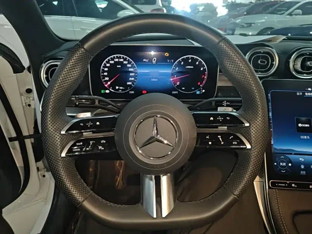 Mercedes-Benz C-Class — Фото автомобиля 6