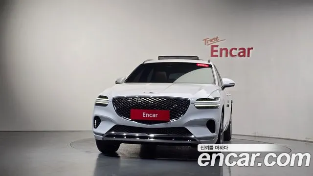 Genesis GV70 — Фото автомобиля 3