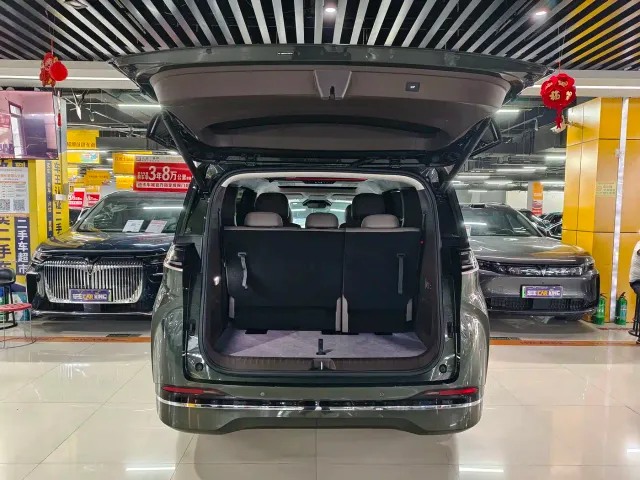 Arcfox Wendao V9 — Фото автомобиля 15