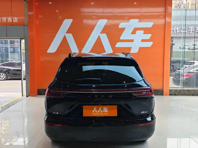 Aito M7 — Фото автомобиля 5