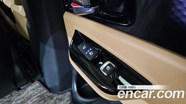 Kia Canival Carnival 4 поколение Дизель 7 мест Signature — Фото автомобиля 30