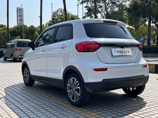 Leapmotor T03 — Фото автомобиля 6