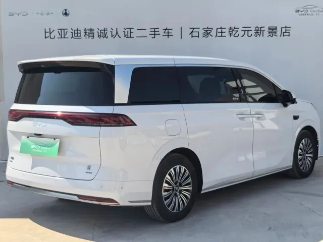 BYD Xia — Фото автомобиля 3