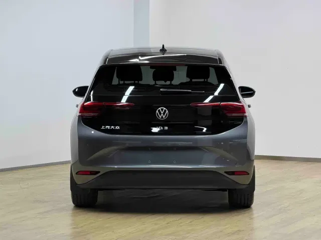 Volkswagen ID.3 — Фото автомобиля 24