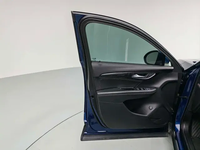 Buick Envision S — Фото автомобиля 20
