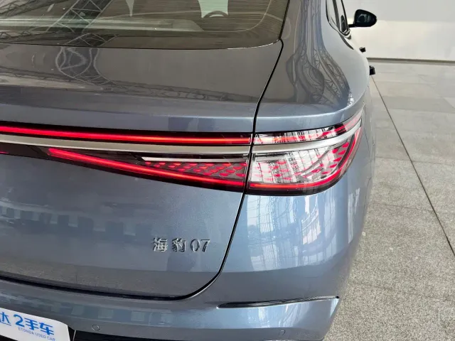 BYD Seal 07 DM-i — Фото автомобиля 7