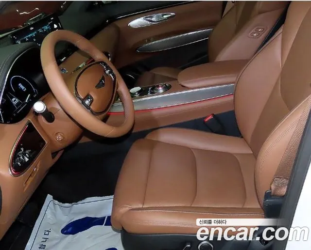 Genesis GV70 — Фото автомобиля 11