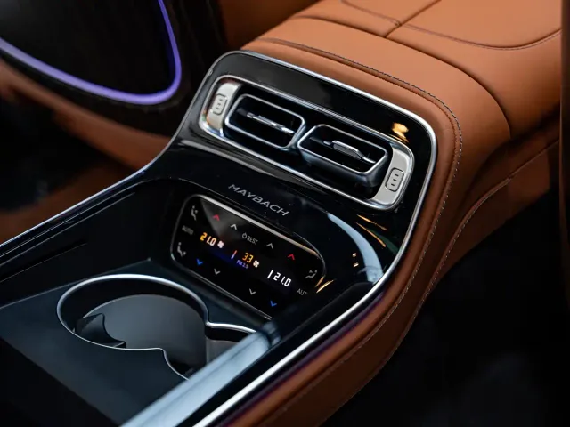 Mercedes-Benz Maybach S-Class — Фото автомобиля 12