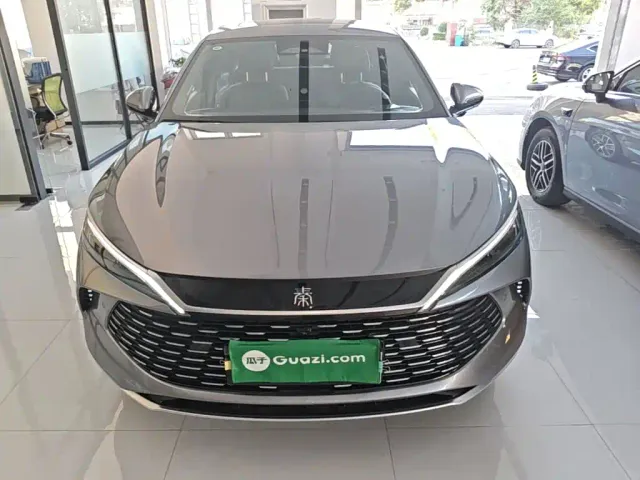 BYD Qin L — Фото автомобиля 2