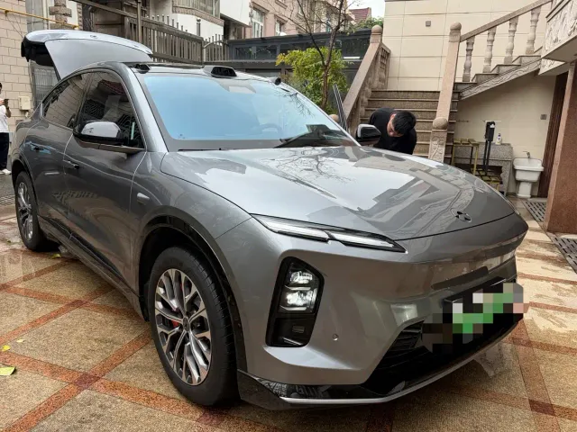 Фотография автомобиля — Nio EC6