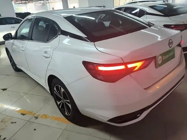 Nissan Sylphy — Фото автомобиля 4