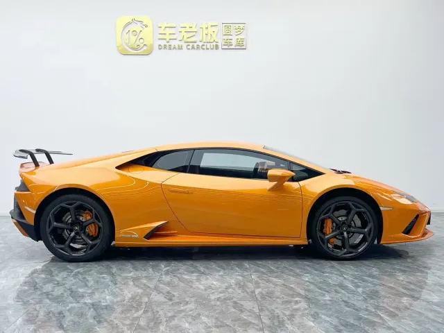 Lamborghini Huracan — Фото автомобиля 14