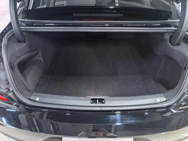 Volvo S90 — Фото автомобиля 7