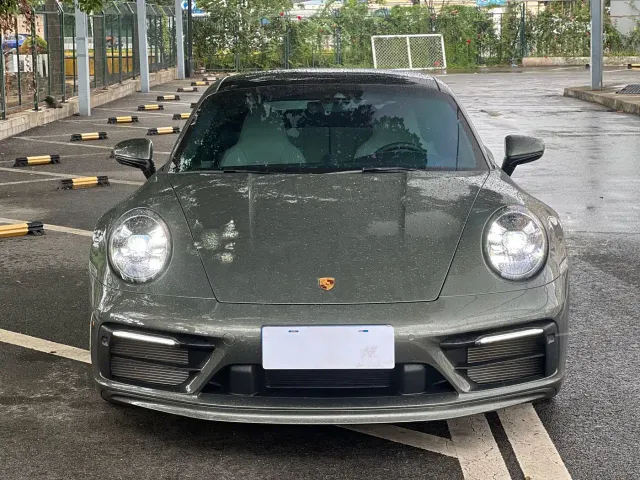 Porsche 911 — Фото автомобиля 2