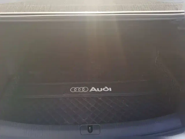 Audi A4L — Фото автомобиля 5