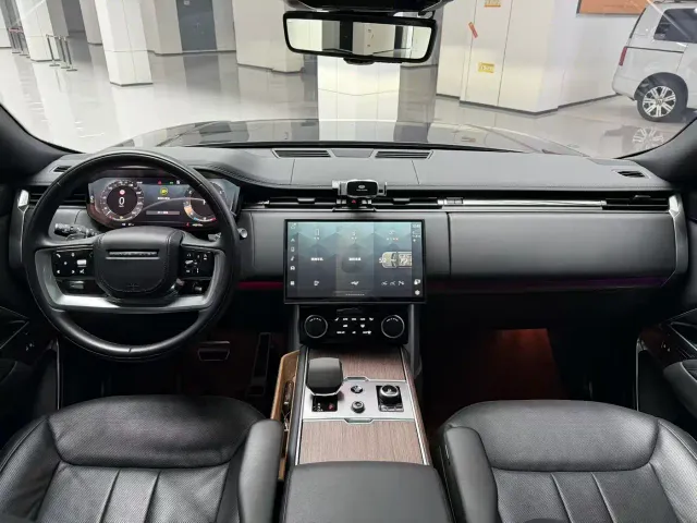 Land Rover Range Rover — Фото автомобиля 7