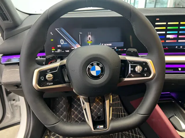 BMW 5 Series — Фото автомобиля 7