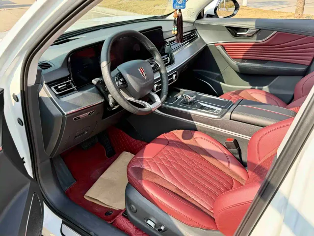 Hongqi HS5 — Фото автомобиля 5