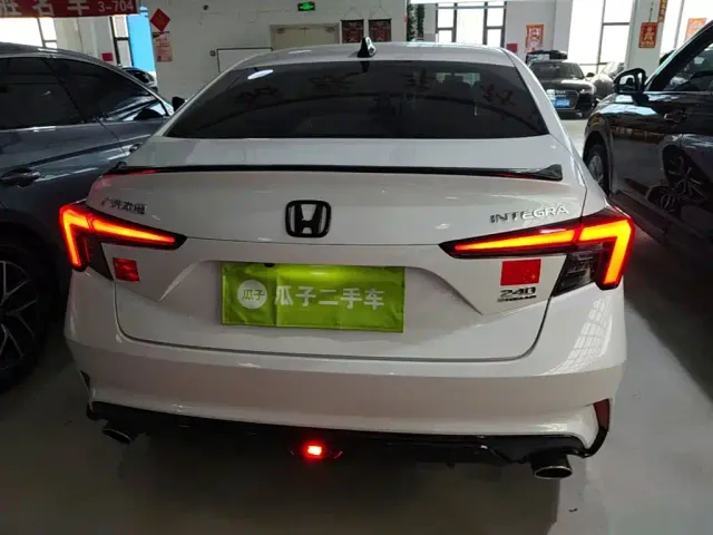 Honda Integra — Фото автомобиля 5