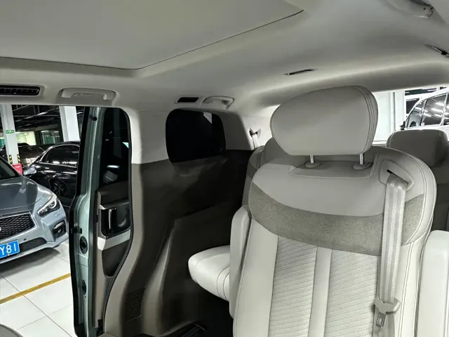 Maxus Dajia 7 — Фото автомобиля 7