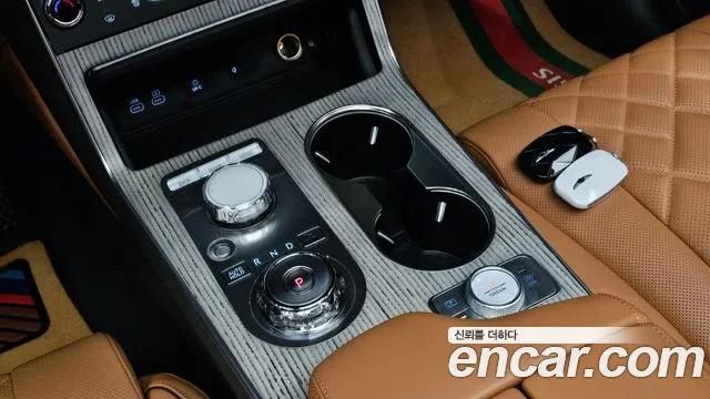 Genesis GV80 — Фото автомобиля 18