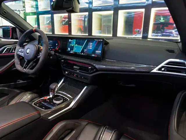 BMW M4 — Фото автомобиля 19