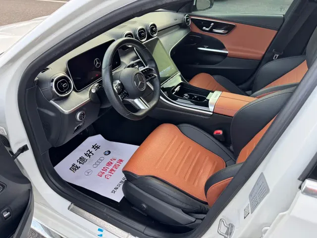 Mercedes-Benz C-Class — Фото автомобиля 8