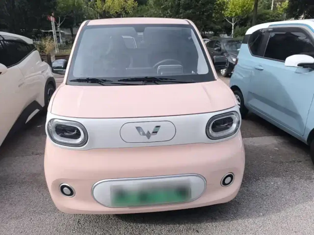 Wuling Hongguang Mini EV — Фото автомобиля 2