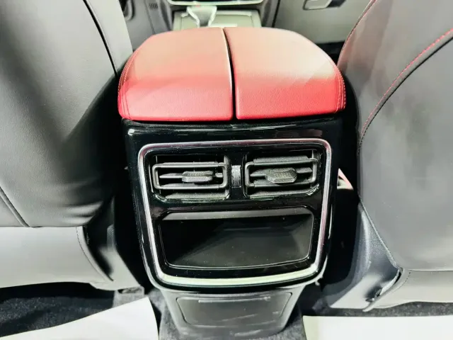 Jetour X70 Plus — Фото автомобиля 12