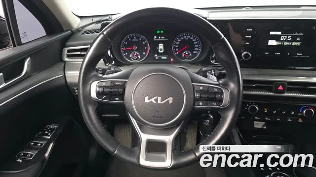 Kia K5 Generation 3 — Фото автомобиля 18