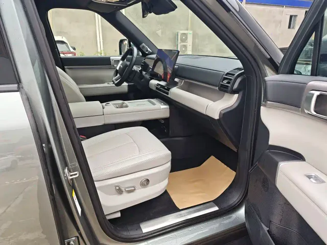 BYD FangChengBao Titanium 7 — Фото автомобиля 12