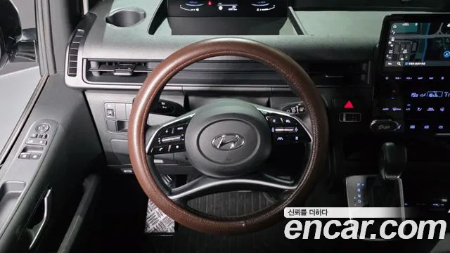 Hyundai Staria Staria L3.5 Tourer 9 мест — Фото автомобиля 12
