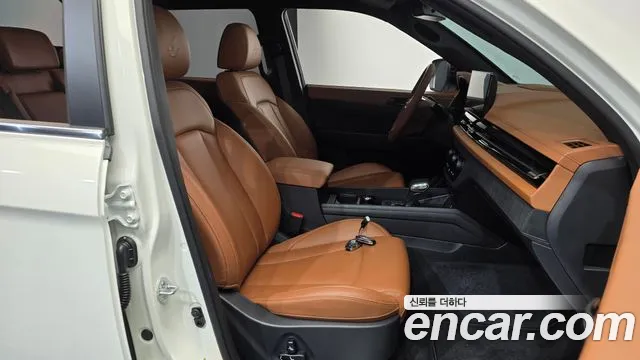 KG_Mobility_Ssangyong Musso Musso (Q300) Дизель 2.2 4WD — Фото автомобиля 22