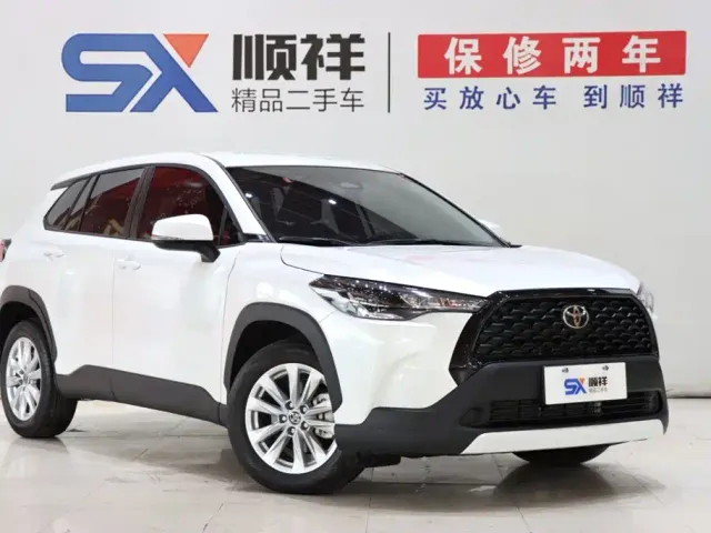 Toyota Corolla Cross — Фото автомобиля 3