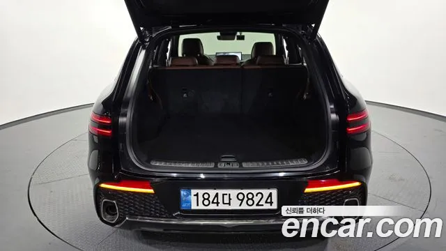Genesis GV70 2.5T Бензин AWD — Фото автомобиля 17