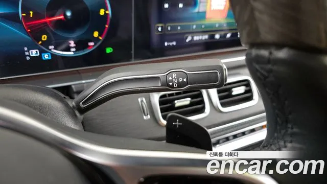 Mercedes-Benz GLS-Class — Фото автомобиля 9