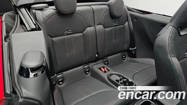 Mini Cooper Convertible — Фото автомобиля 25