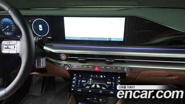 Hyundai Grandeur GN7 — Фото автомобиля 13